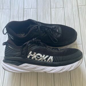 Hoka One One Bondi 7